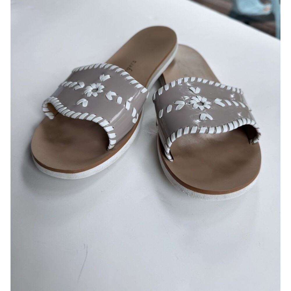 JACK ROGERS Beige Beige & White Patent Leather Sandals Slides Size 7.5 Slip On